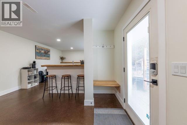 2449 Centennial Drive, Blind Bay