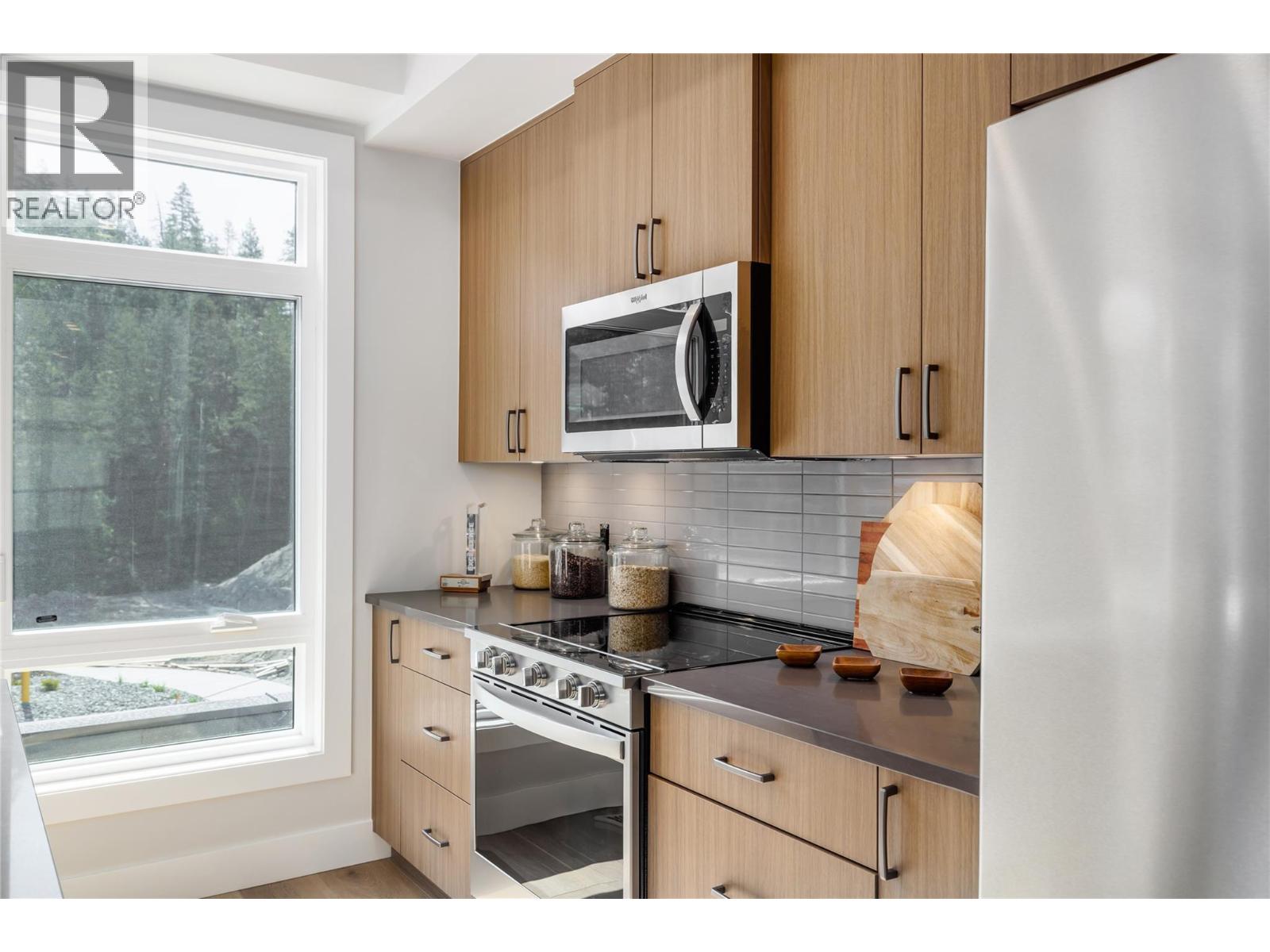 3425 Hilltown Drive Unit# 2, Kelowna