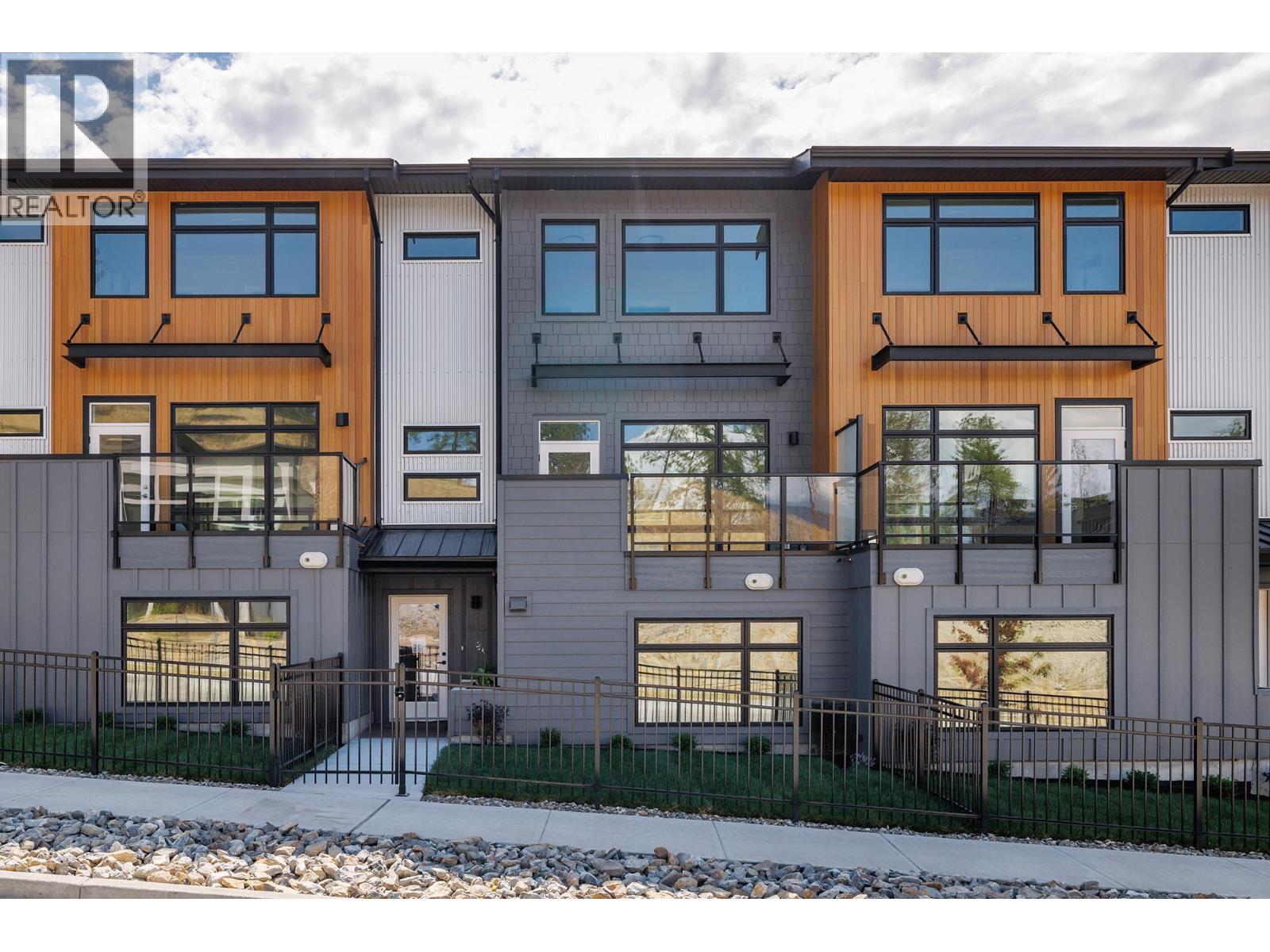3425 Hilltown Drive Unit# 2, Kelowna