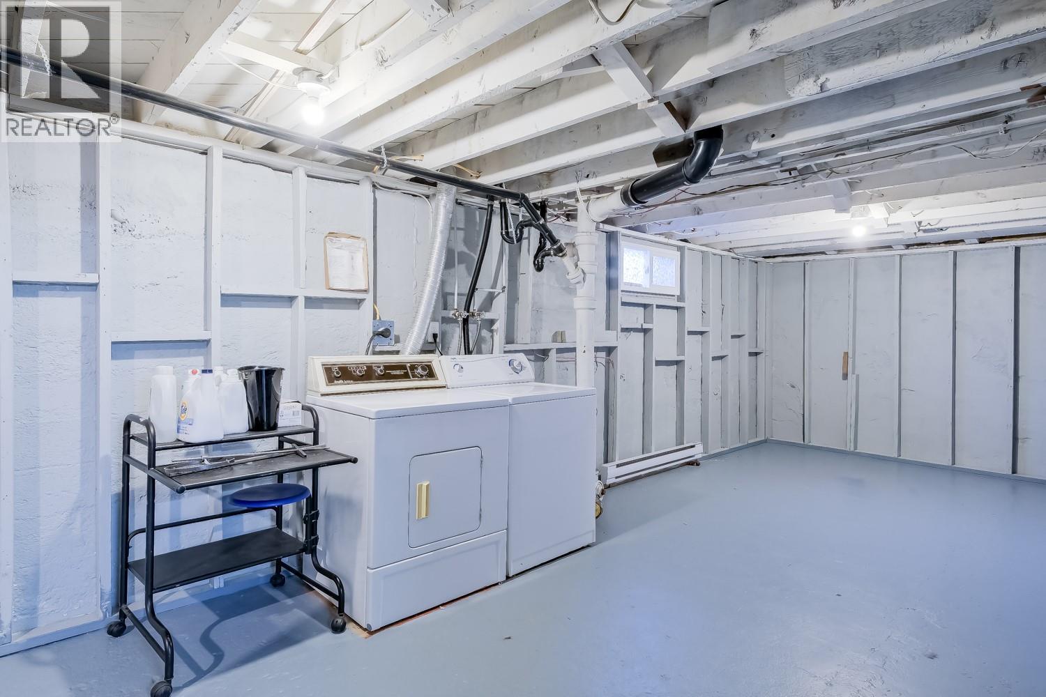 857 Main Street, Penticton