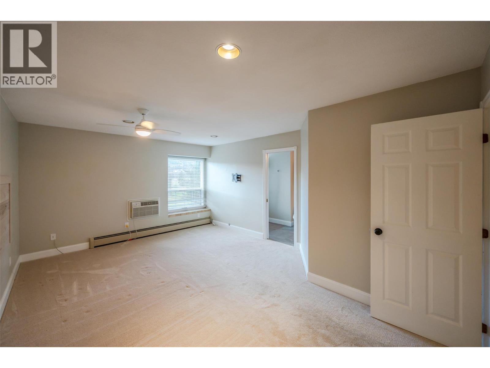 #11 144 SUMAC RIDGE Drive - 13