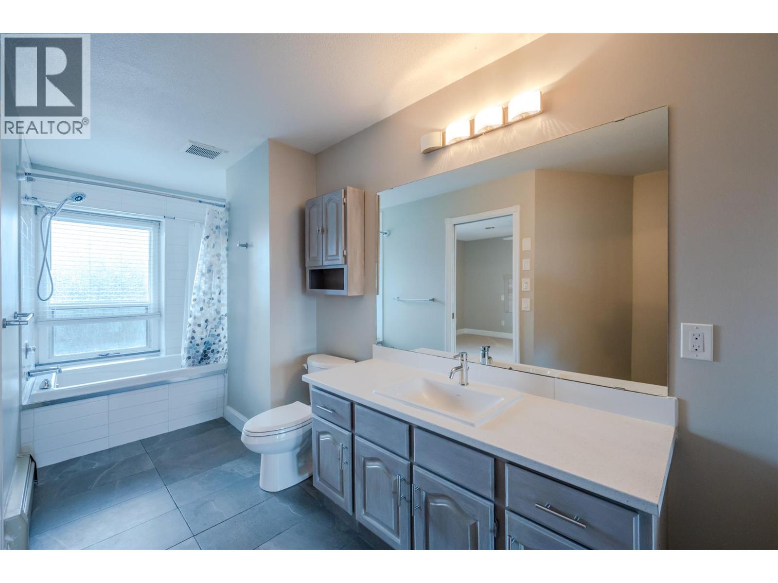 144 SUMAC RIDGE Drive Unit# 11, Summerland