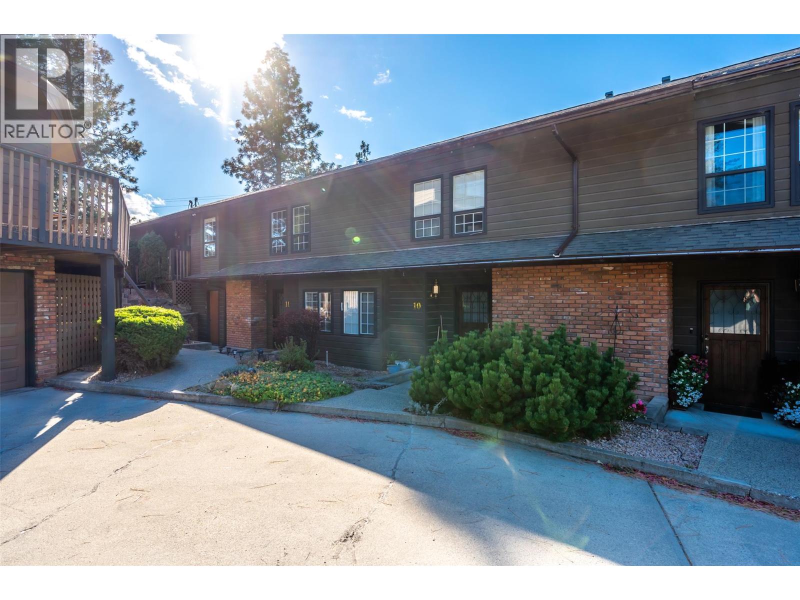 144 SUMAC RIDGE Drive Unit# 11, Summerland