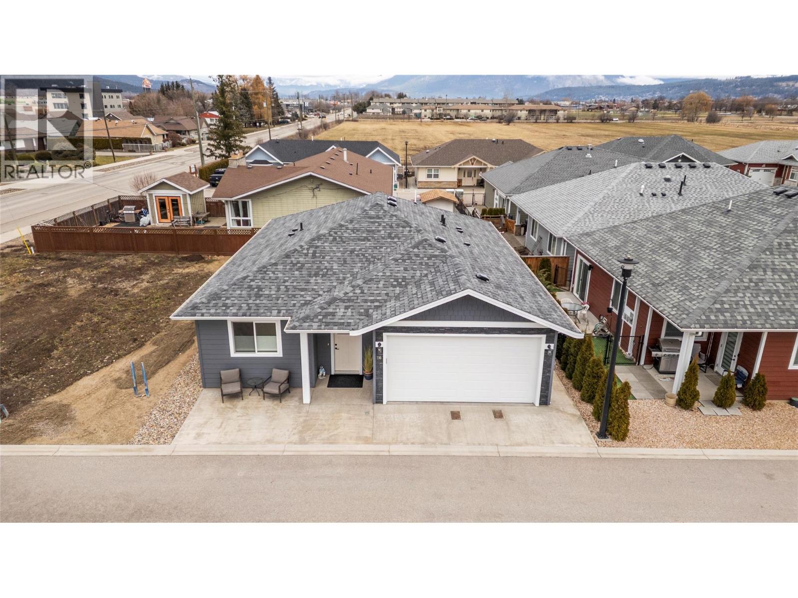 1330 10th Street SW Unit# 16, Salmon Arm