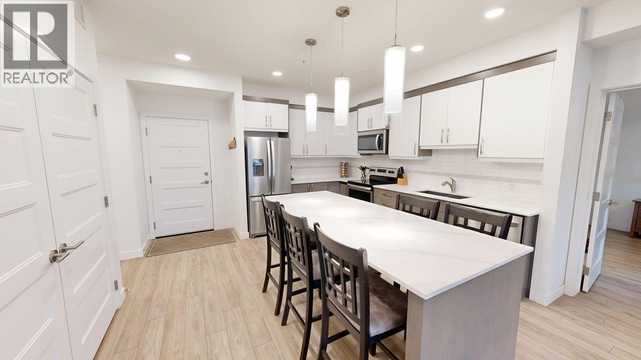 #2102 410 5TH S Avenue - 5