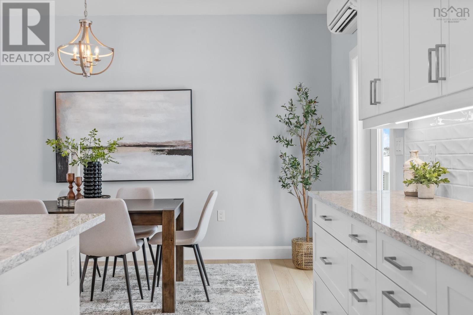 Property 18 of 48 of 11297 Highway 2