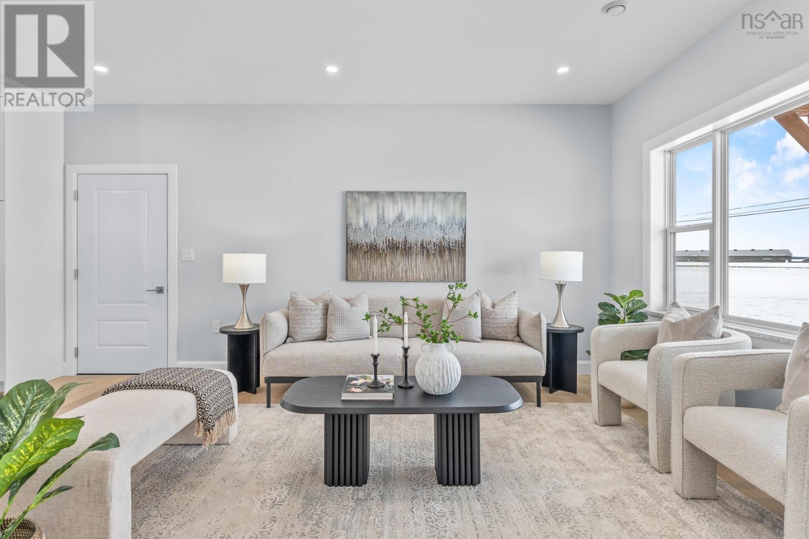 Property 5 of 48 of 11297 Highway 2