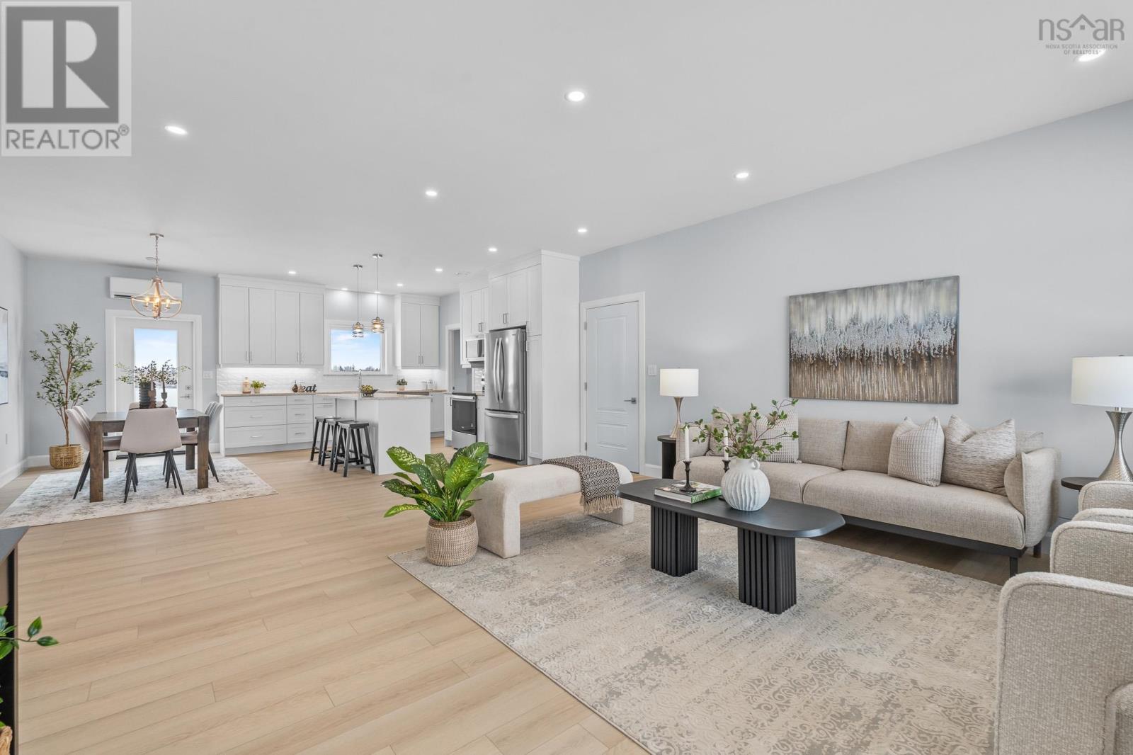 Property 6 of 48 of 11297 Highway 2