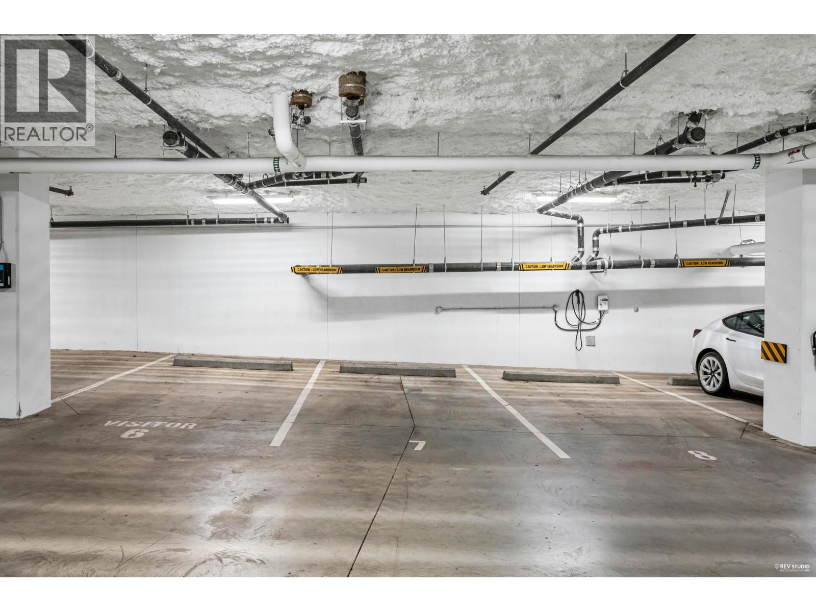 103 707 ROBINSON STREET, Coquitlam