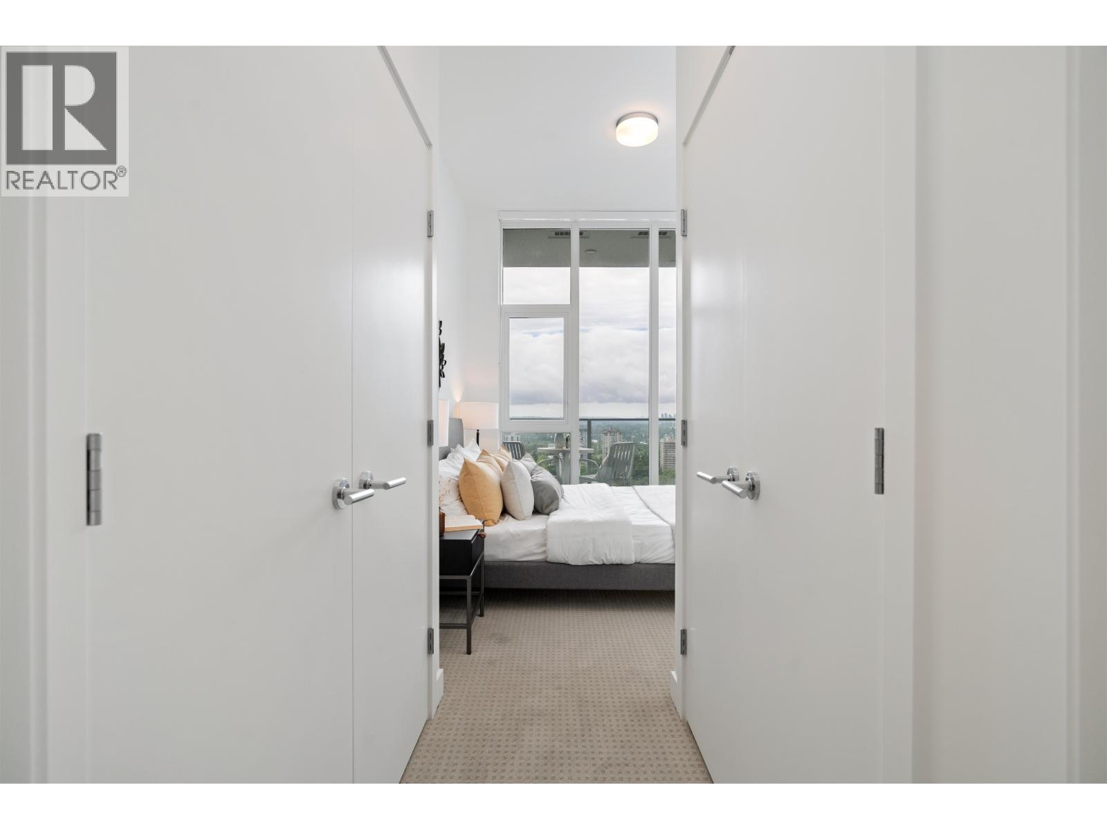 2507 555 SYDNEY AVENUE, Coquitlam