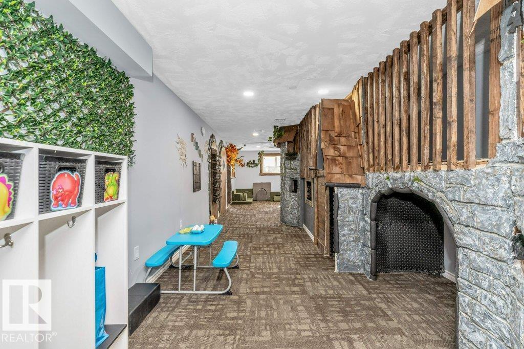 407 WATT BV SW, Edmonton