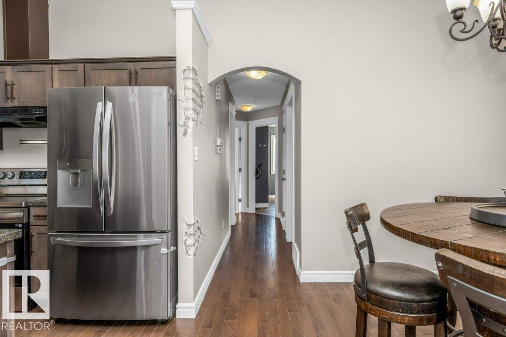 407 WATT BV SW, Edmonton