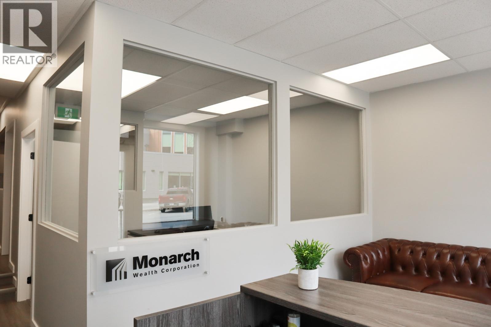 1560 BAY Avenue, Trail