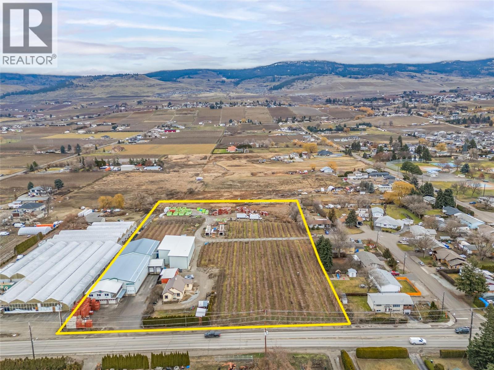  1685 Rutland Road North, Kelowna