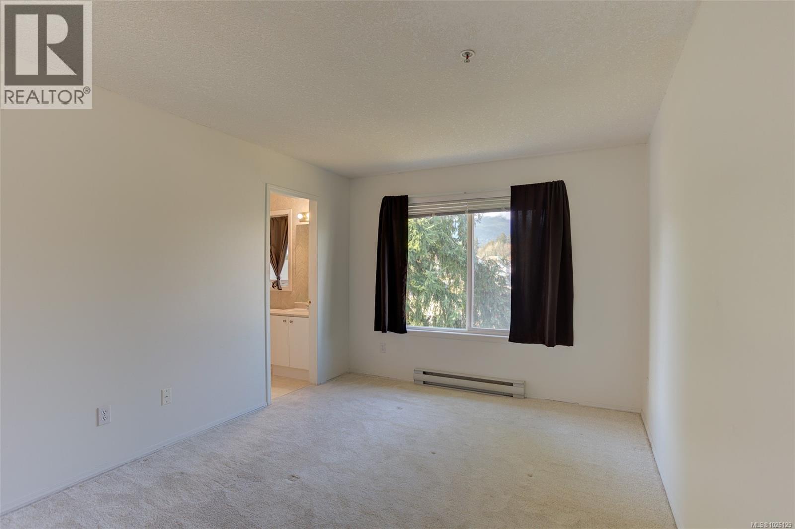 #403 9876 Esplanade St - 20