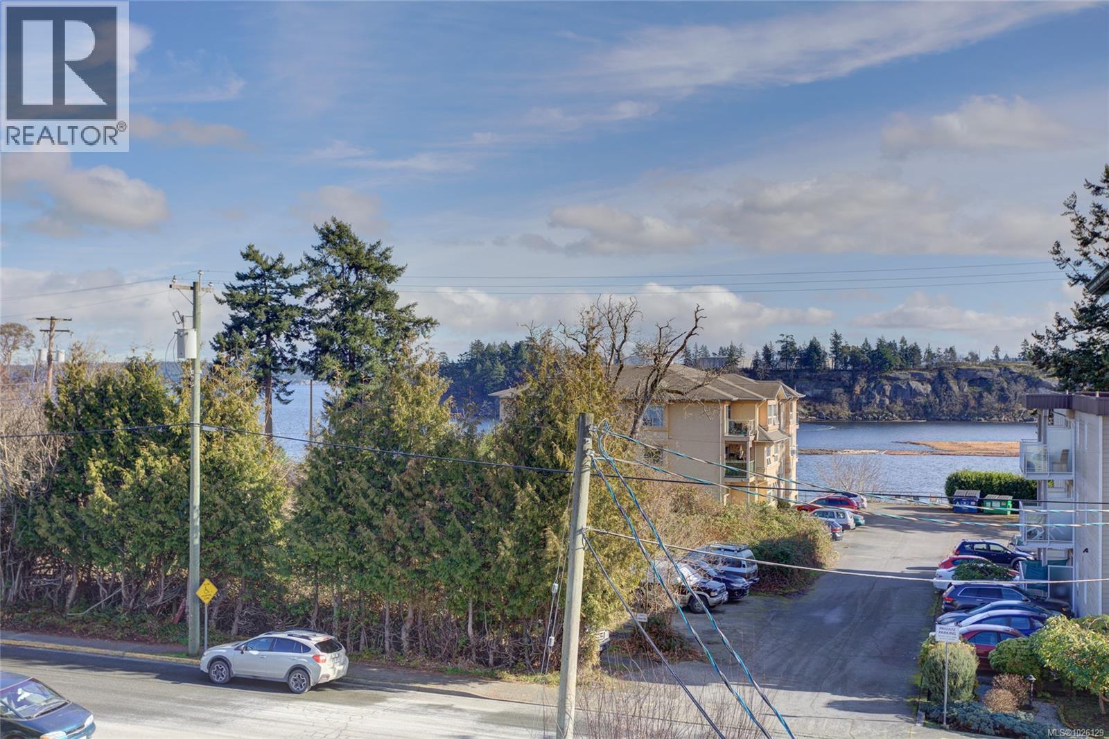 #403 9876 Esplanade St - 9