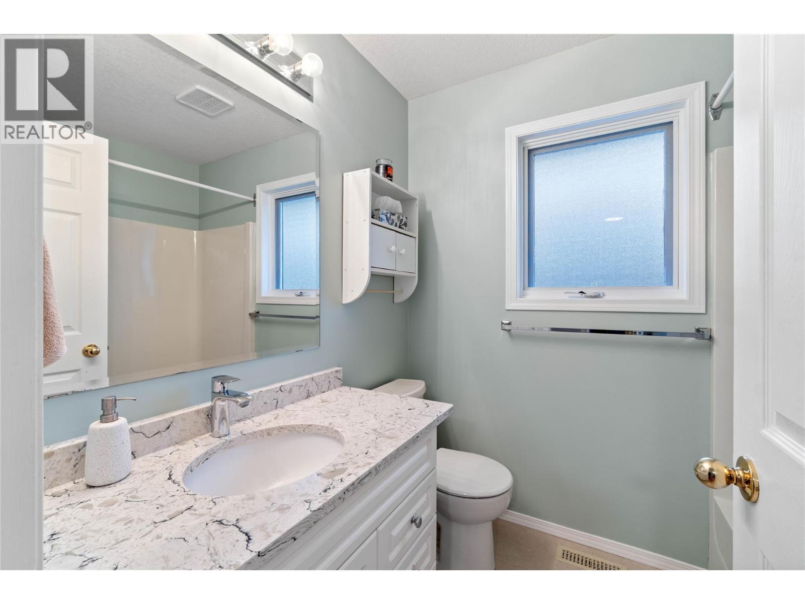 1869 MCKINLEY Court, Kamloops