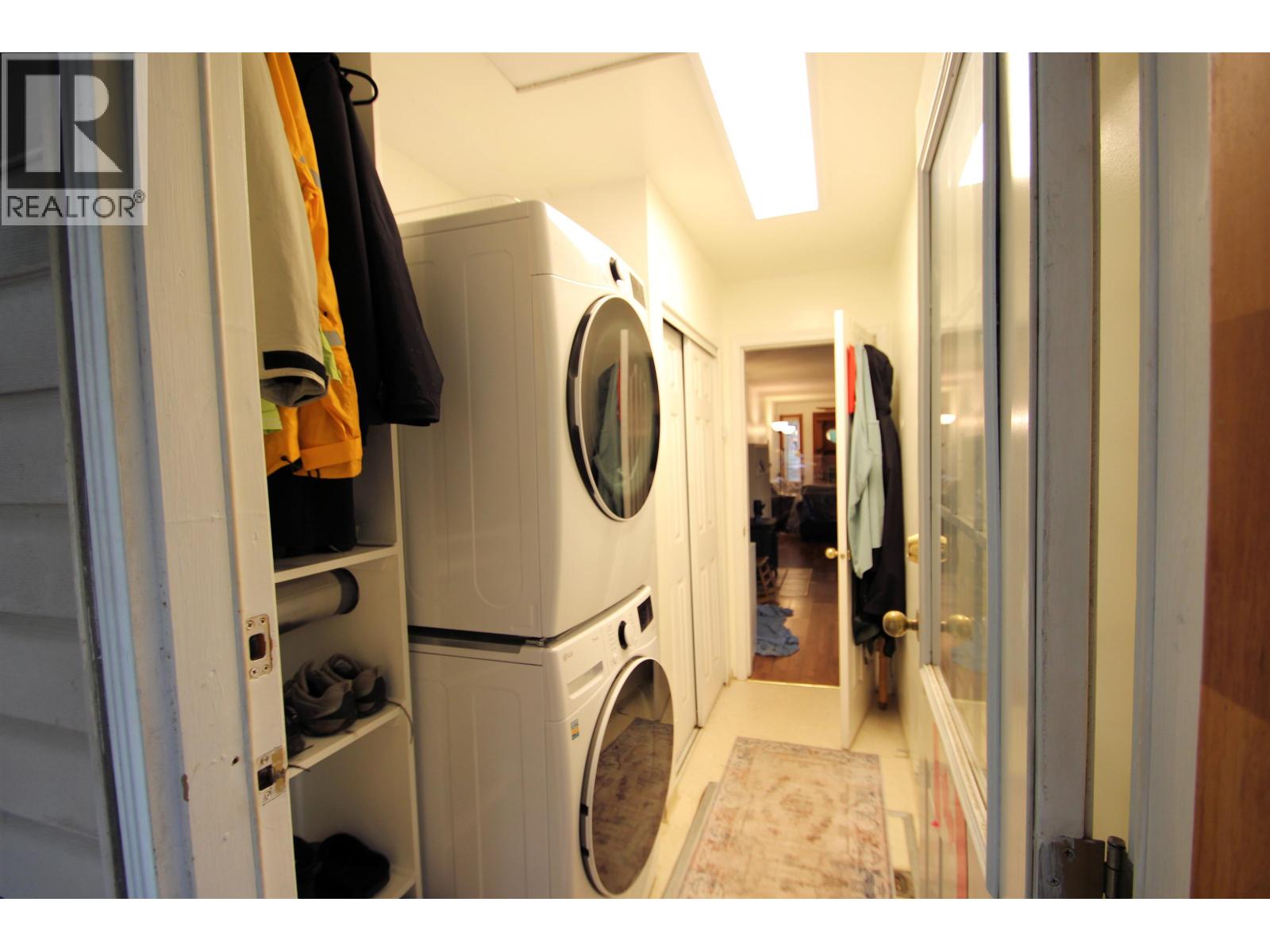 559 BLITZ ROAD, Mayne Island