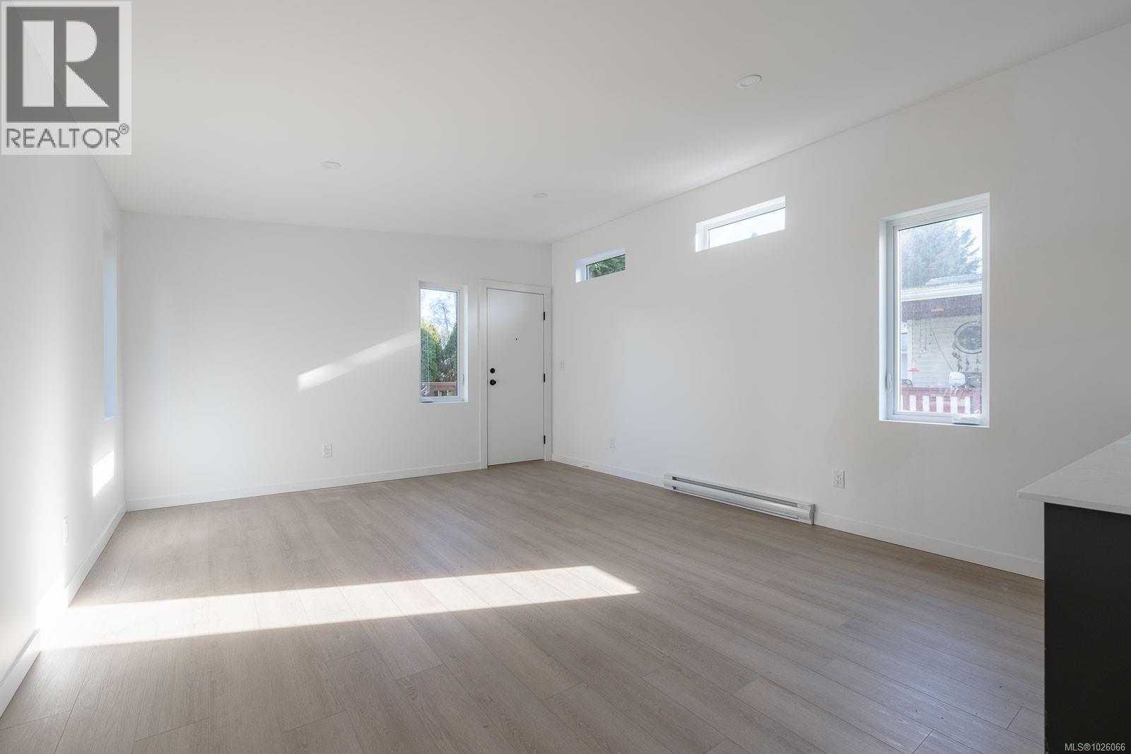 #15 5150 CHRISTIE RD - 23