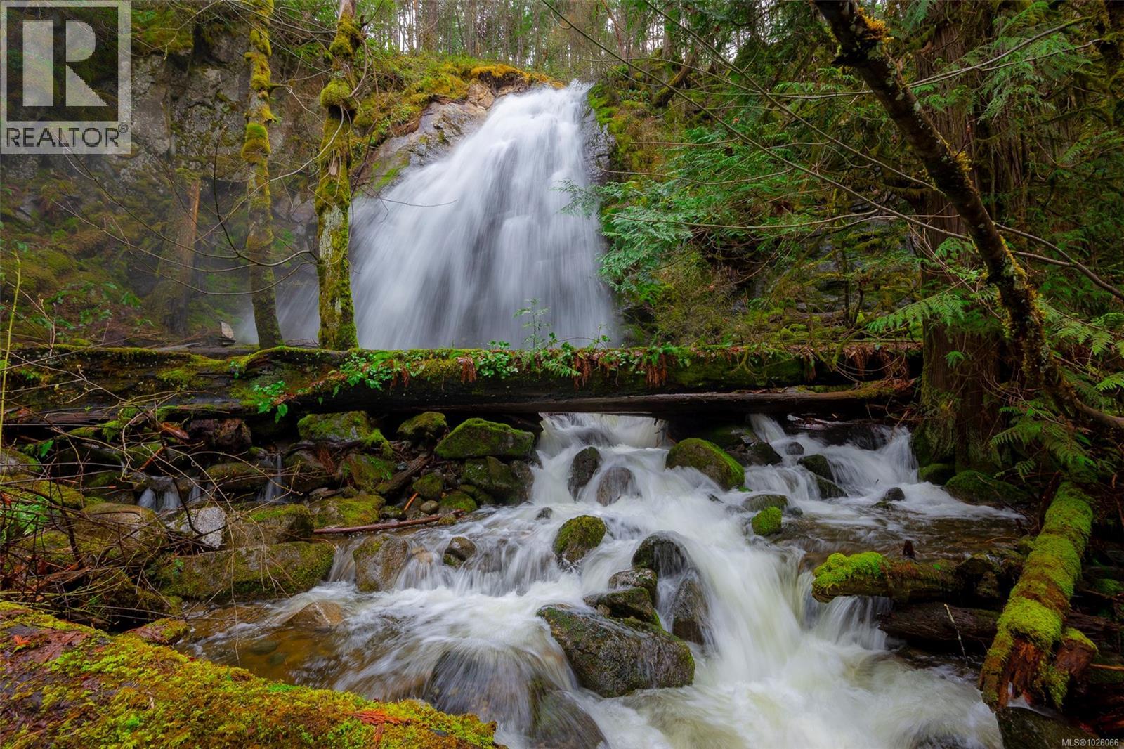 #15 5150 CHRISTIE RD - 42