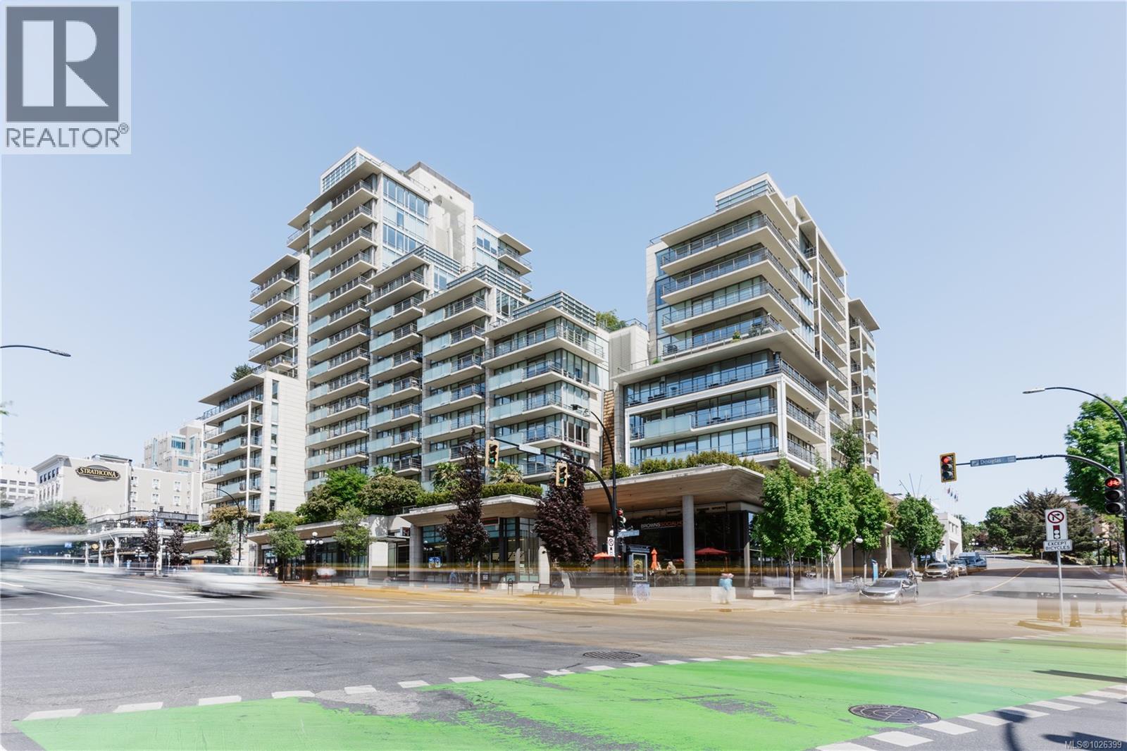 1105 707 Courtney St, Victoria