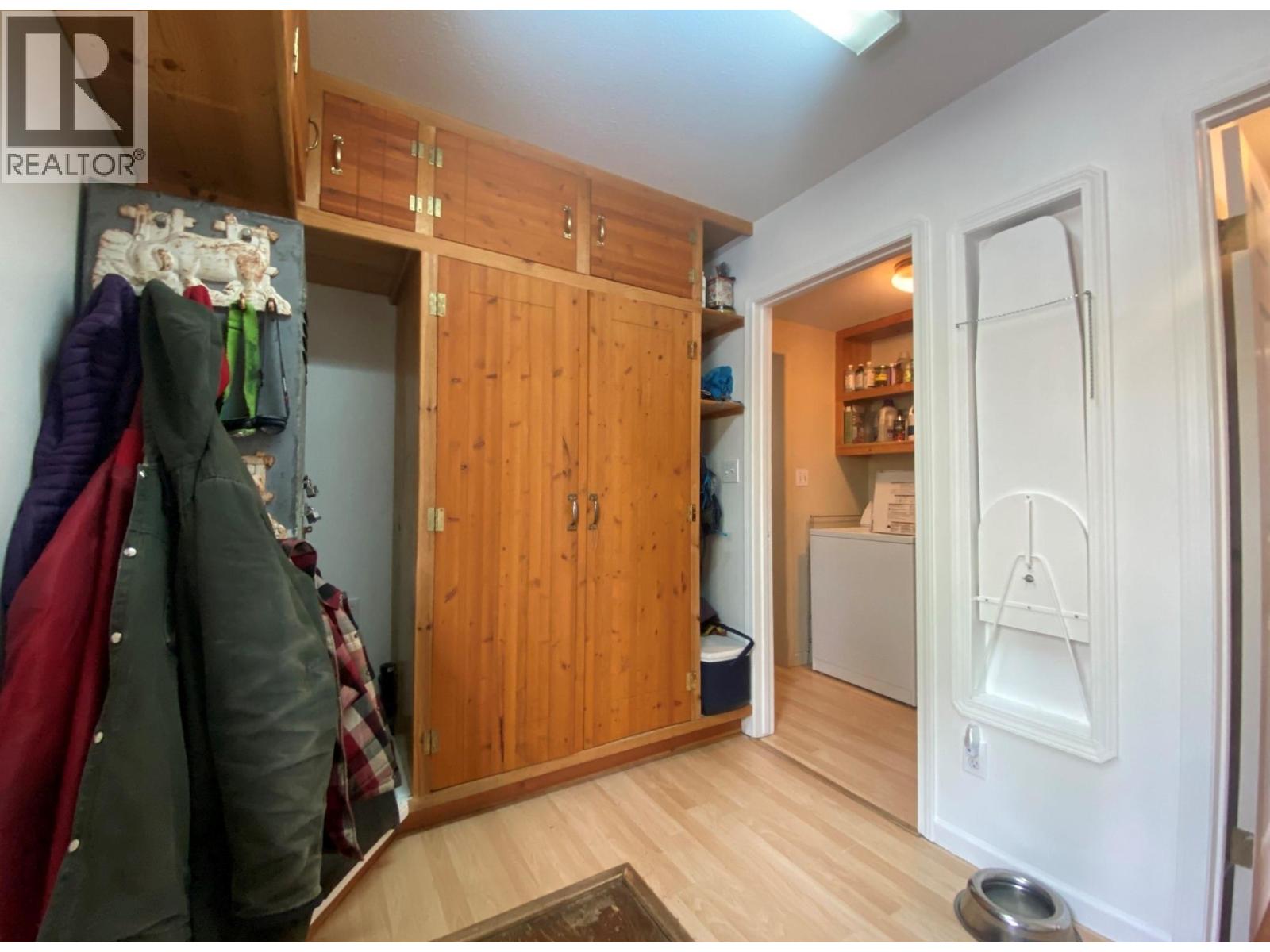 10625 GRANBY Road, Grand Forks