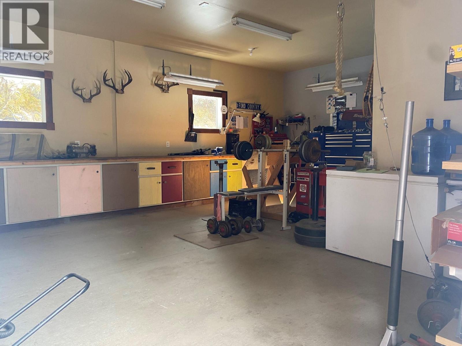 10625 GRANBY Road, Grand Forks