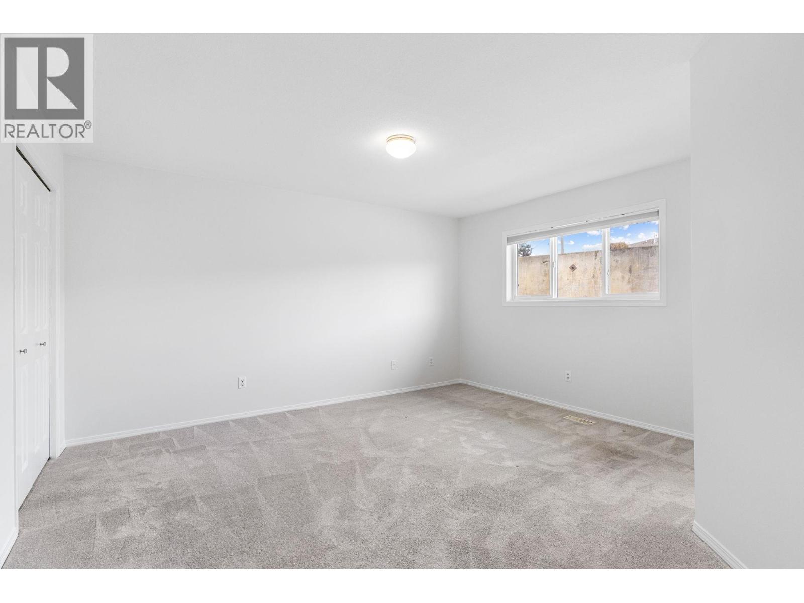 4 7841 Highway 97 N Highway, Kelowna