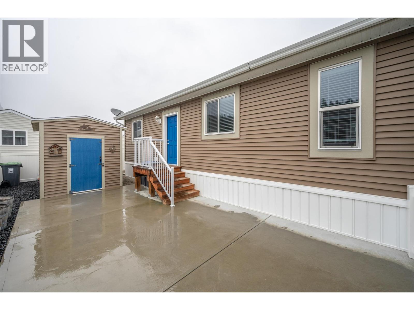 8598 97 Highway Unit# 82, Oliver