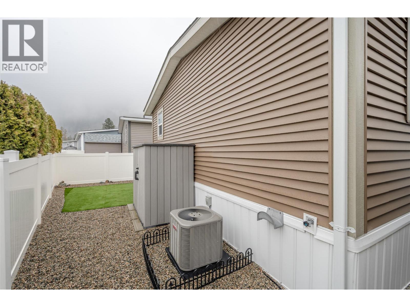 8598 97 Highway Unit# 82, Oliver