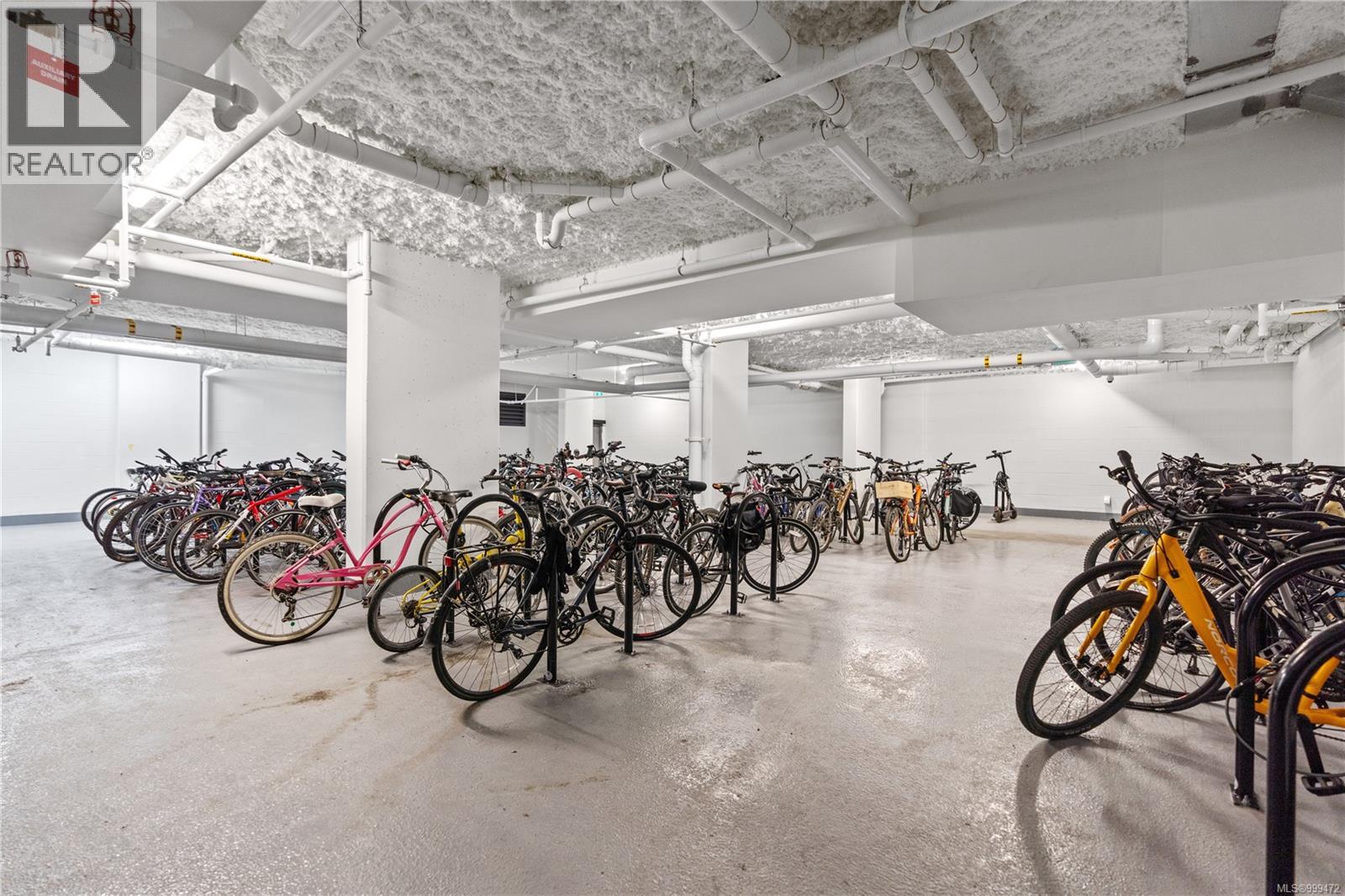 408 363 Tyee Rd, Victoria