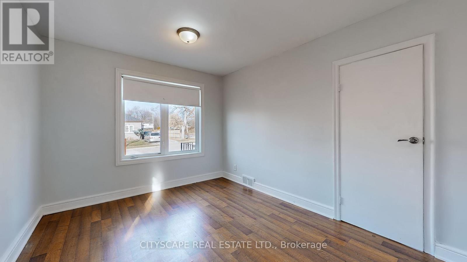 39 WOODWARD AVENUE - 18