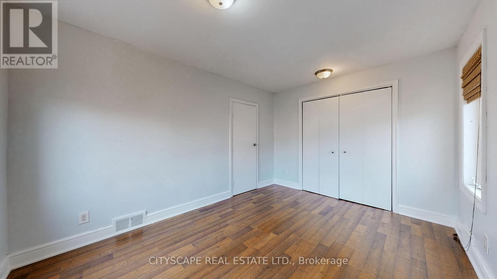 39 WOODWARD AVENUE - 19