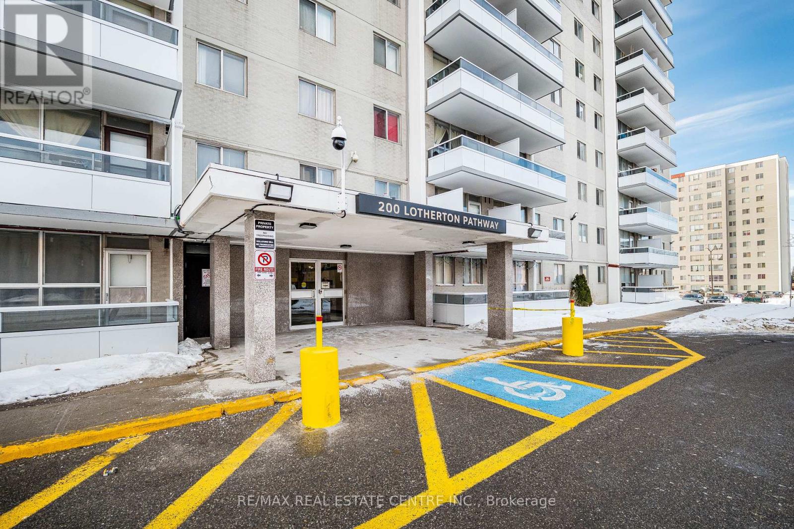 200 Lotherton Pathway Unit 509 photo 3