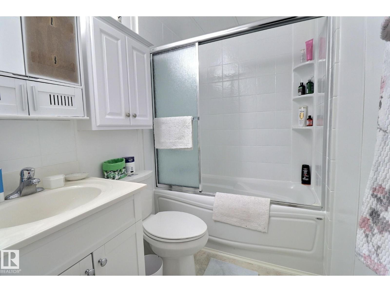 290 Juniper CR NW, Edmonton