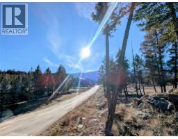 2476 Castlestone Drive, Invermere, BC V0A1K6 Photo 16