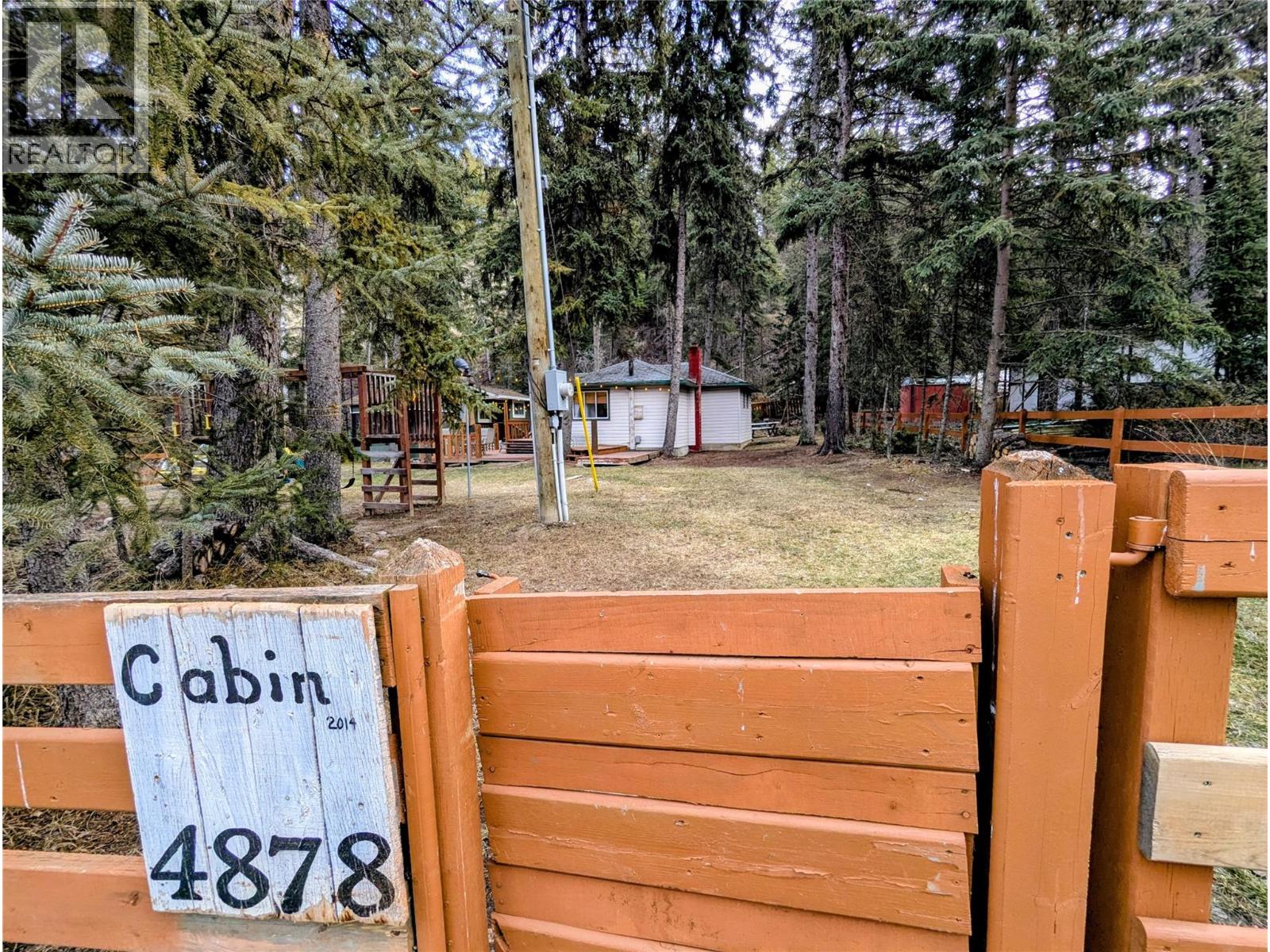 4878 Ogilvey Avenue - 23