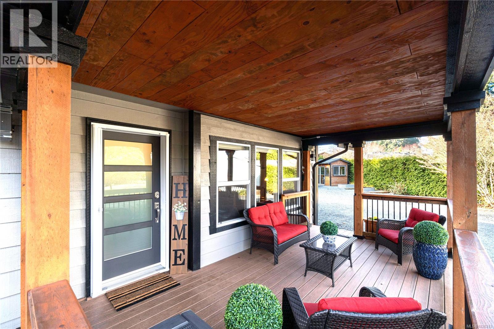 674 Hawthorne Rise, Parksville