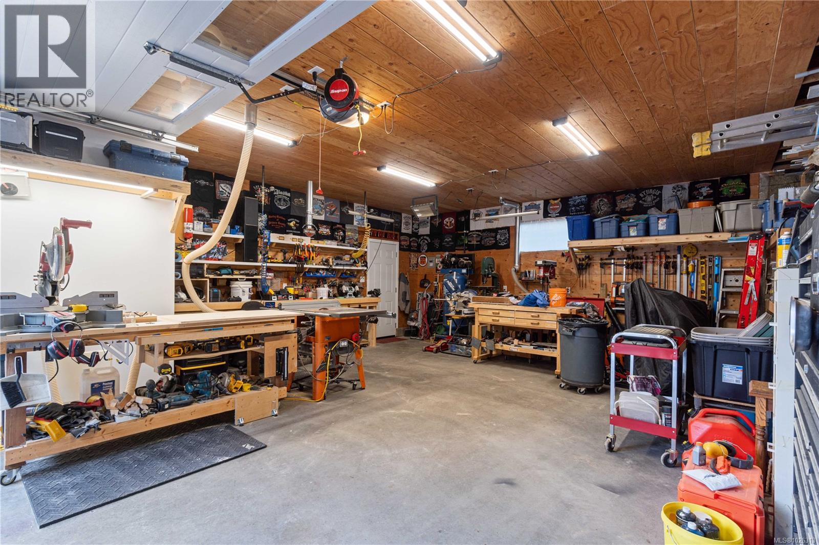 674 Hawthorne Rise, Parksville