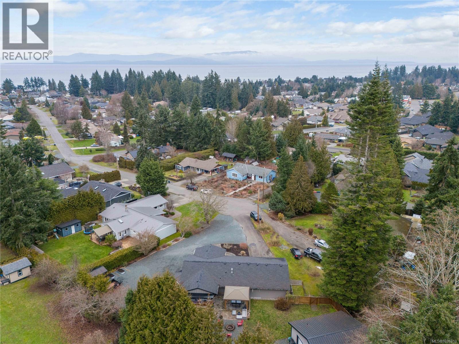 674 Hawthorne Rise, Parksville