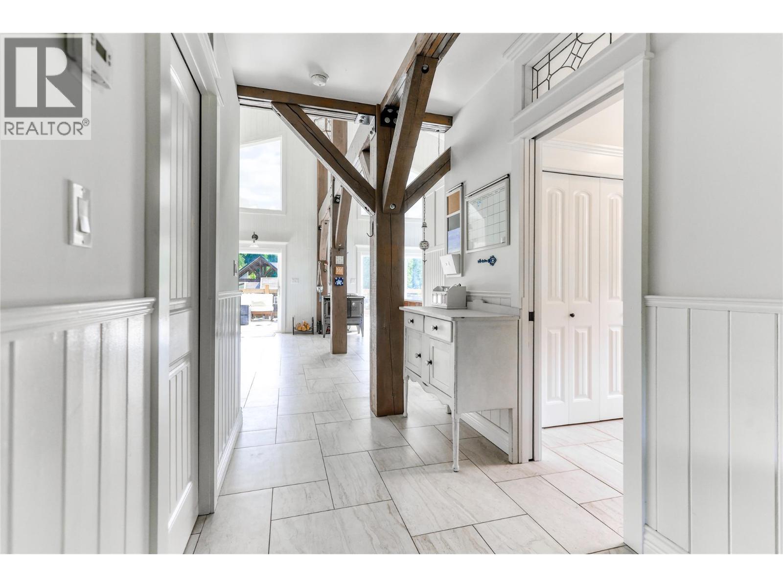  3290 Little Slocan South Road, Winlaw