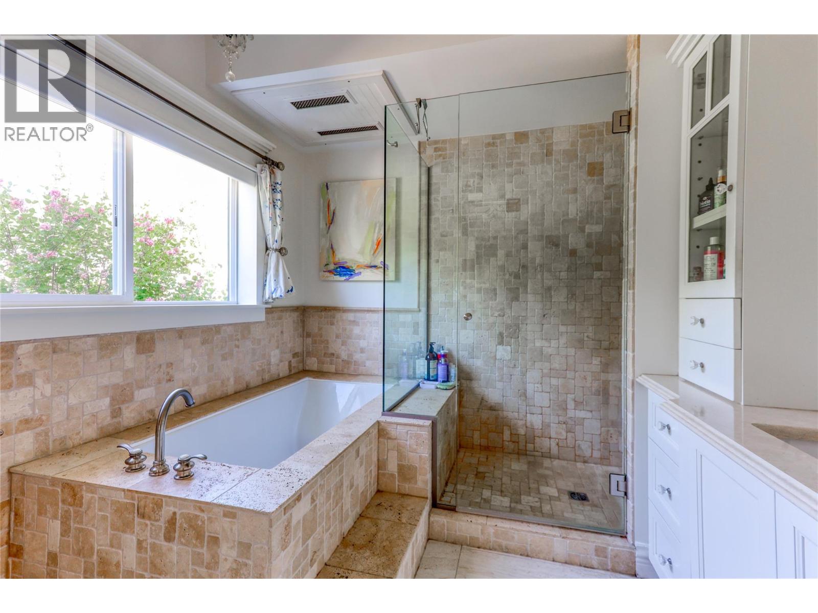  3290 Little Slocan South Road, Winlaw