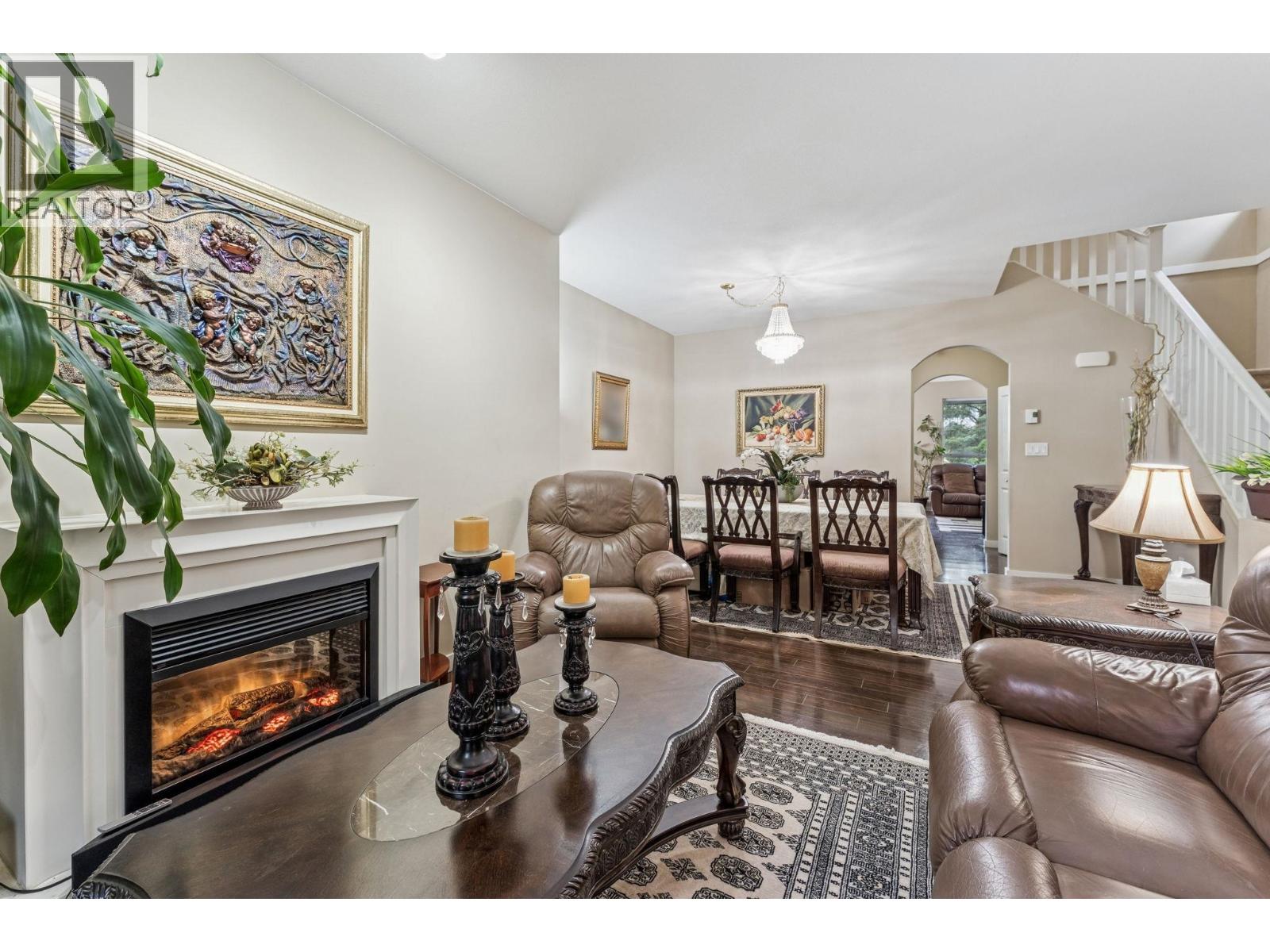 22337 SHARPE AVENUE, Richmond