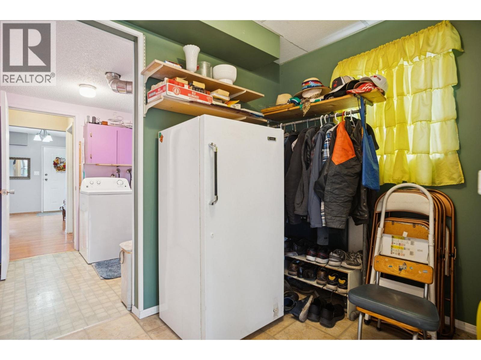 8264 14TH AVENUE, Burnaby