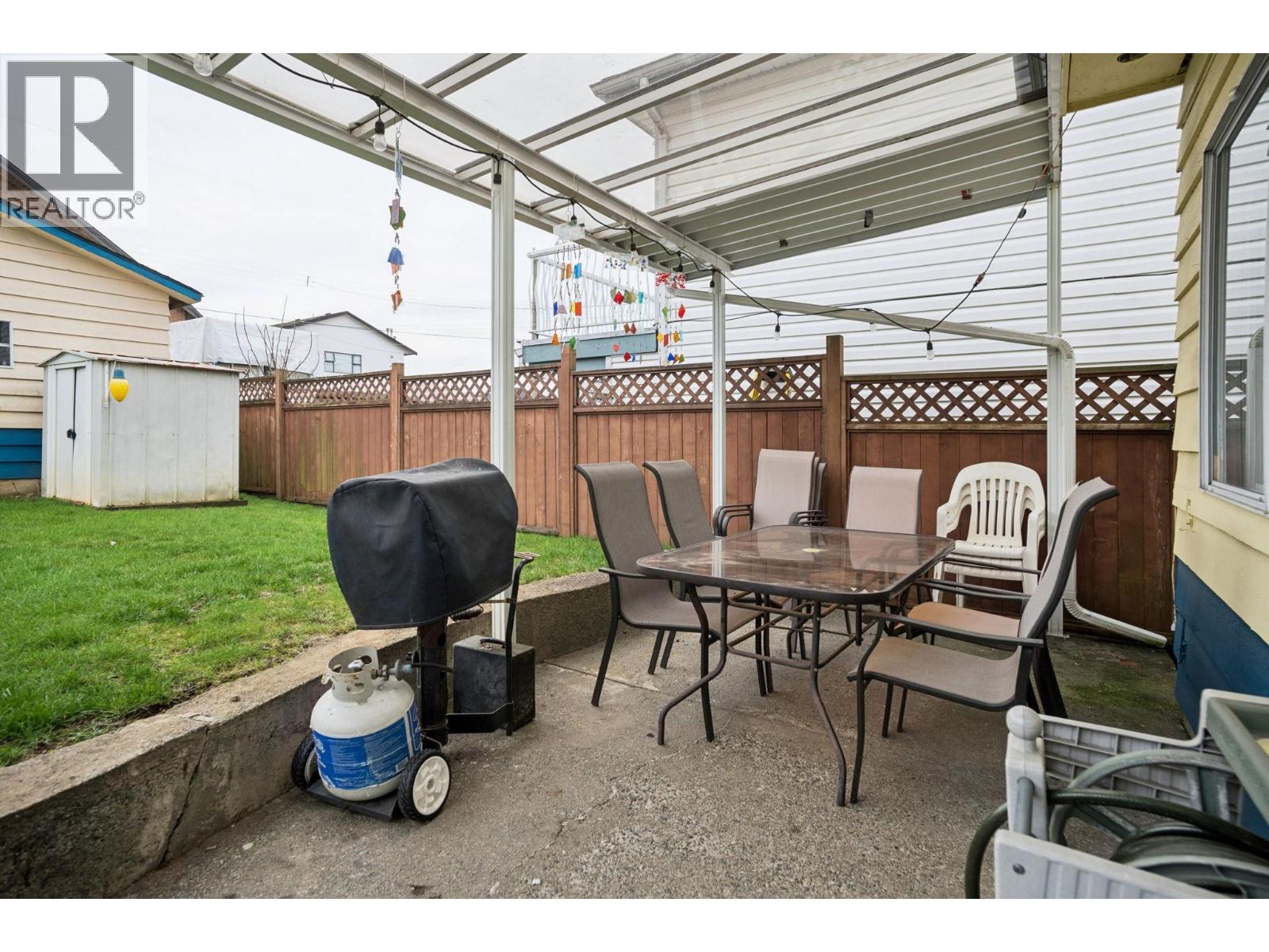 8264 14TH AVENUE, Burnaby