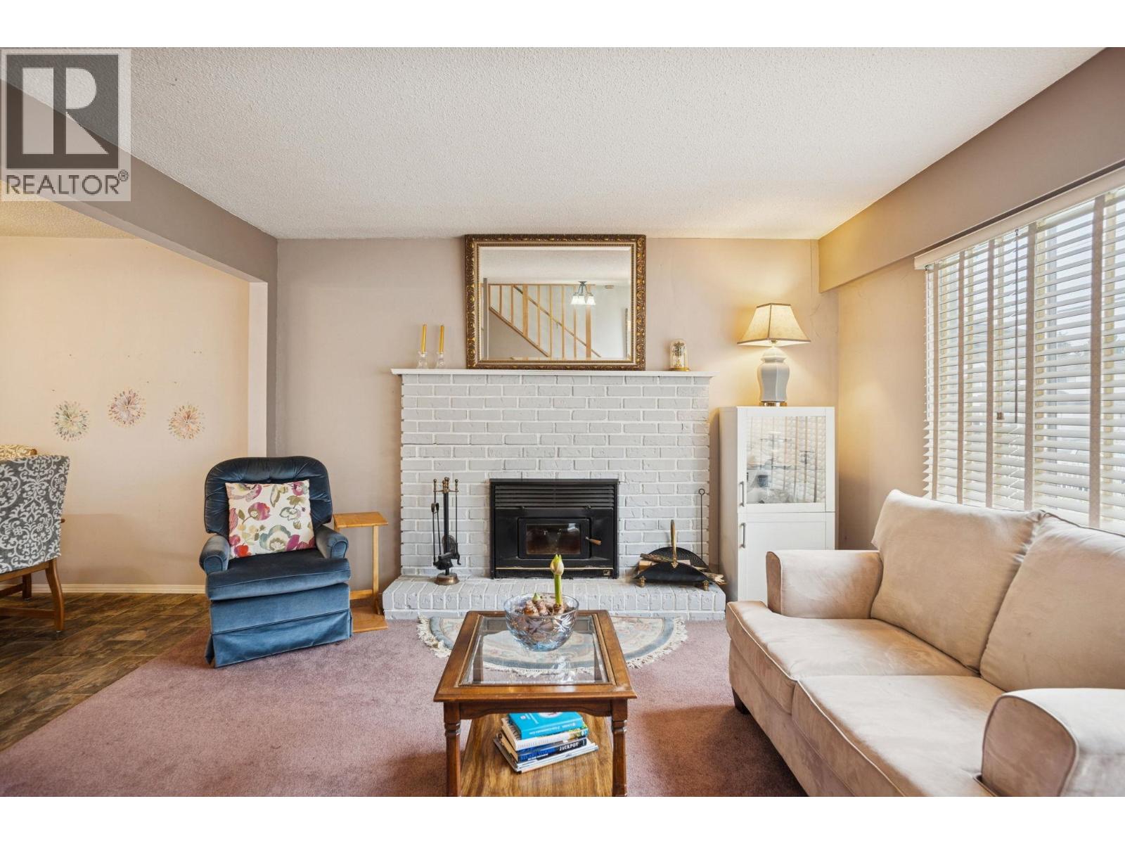 8264 14TH AVENUE, Burnaby