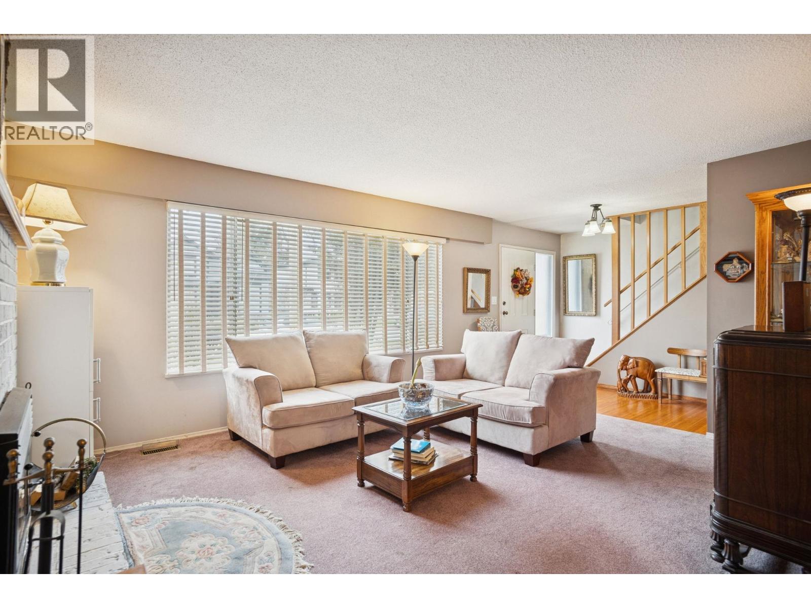 8264 14TH AVENUE, Burnaby