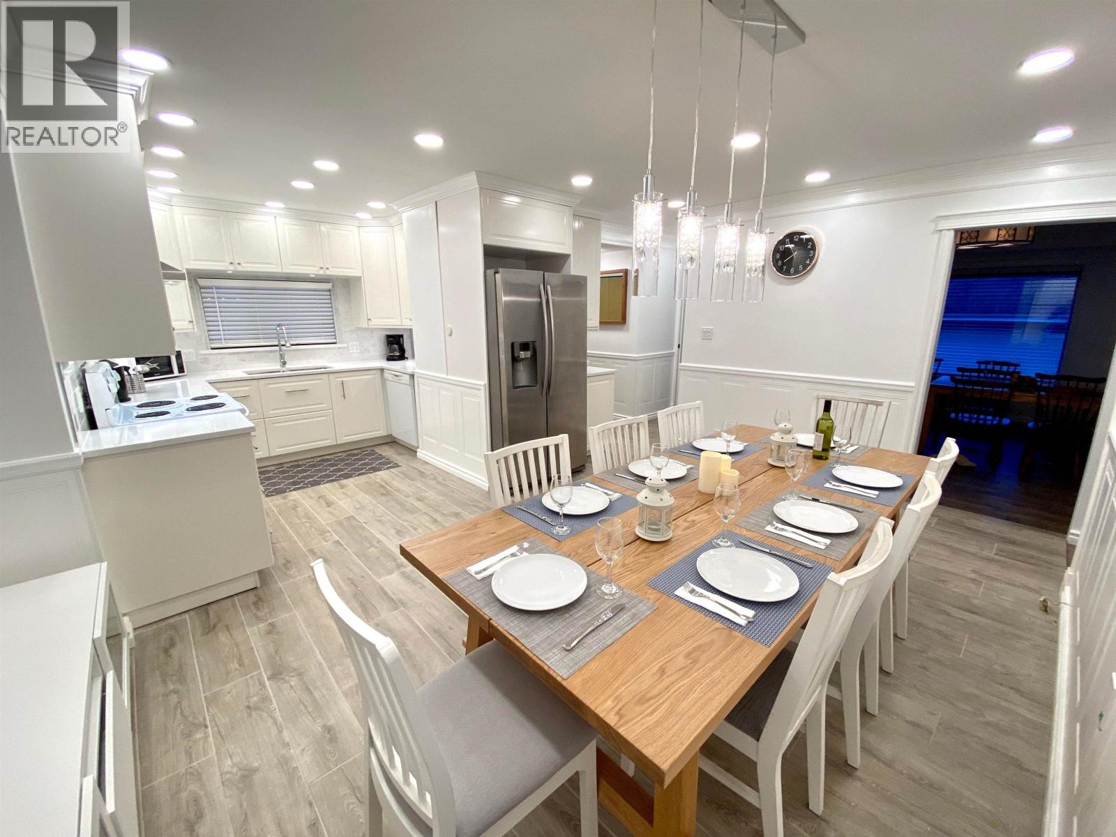 4300 SOUTHWOOD STREET, Burnaby