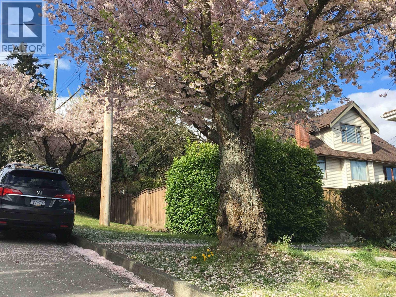 4300 SOUTHWOOD STREET, Burnaby