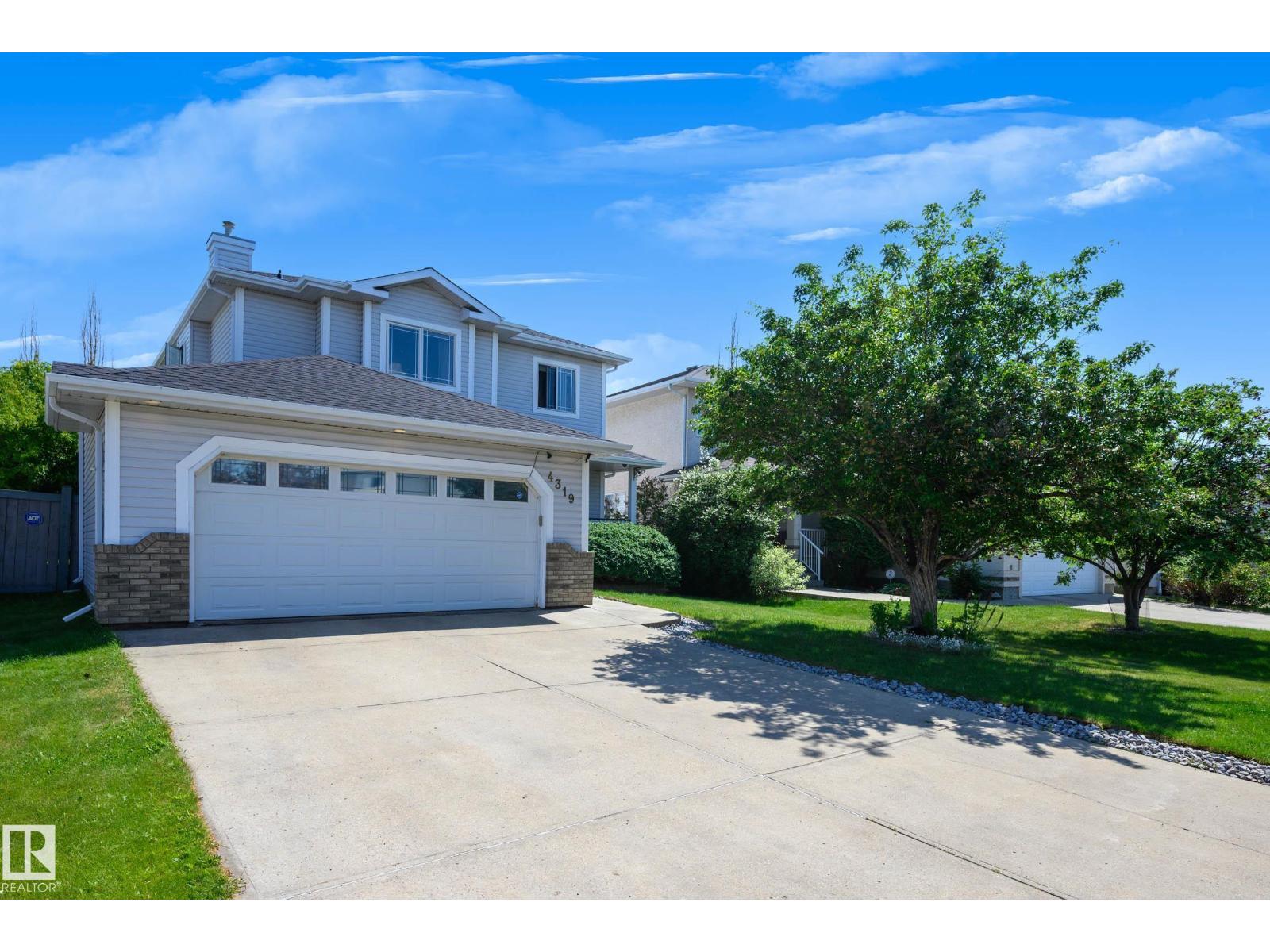 4319 38A AVE NW NW, Edmonton